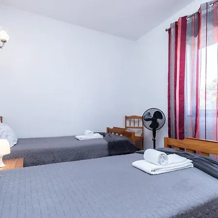 Flat On Center Apartment *